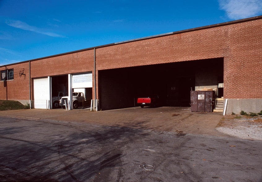 Primary Photo Of 1424 Talmage, Saint Louis Warehouse For Lease
