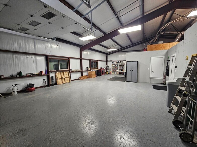 More Photos Of 15924 Stewart Rd, Austin Multifamily For Sale