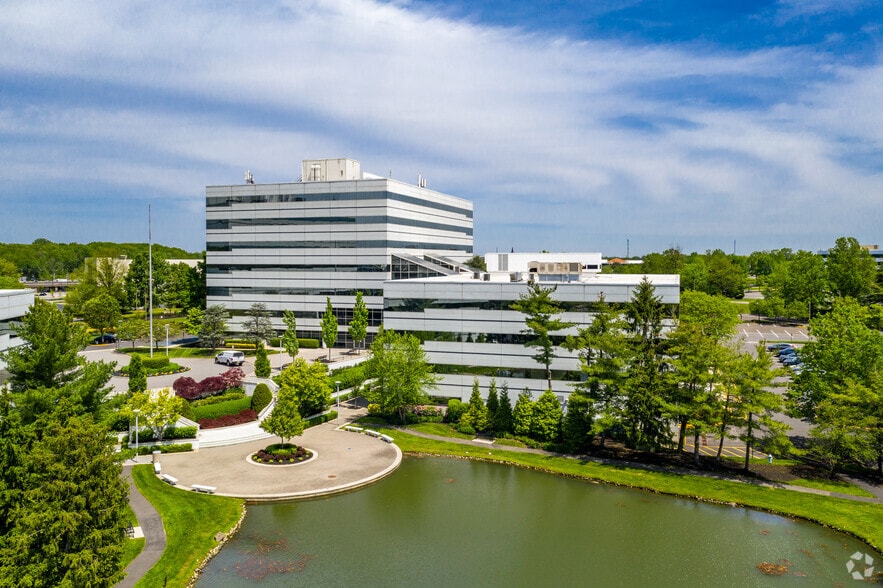 More Photos Of 6000 Midlantic Dr, Mount Laurel Unknown For Lease