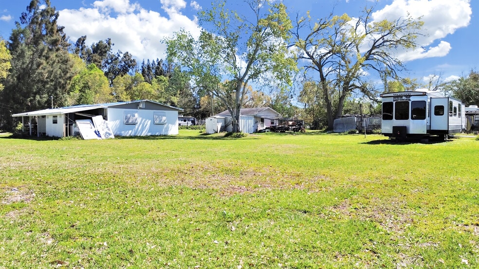 More Photos Of 6667 146th Ave N, Clearwater Specialty For Sale