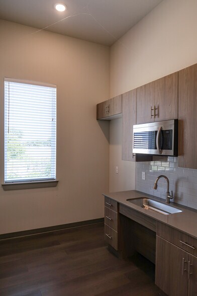 More Photos Of , Plano Office For Sale