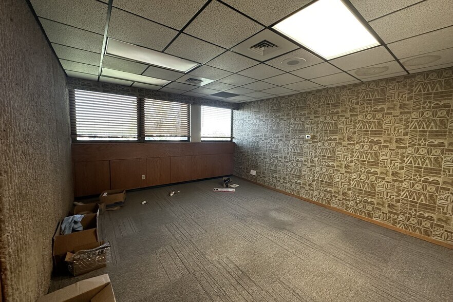 More Photos Of 2808 North Ave, Grand Junction Office For Sale