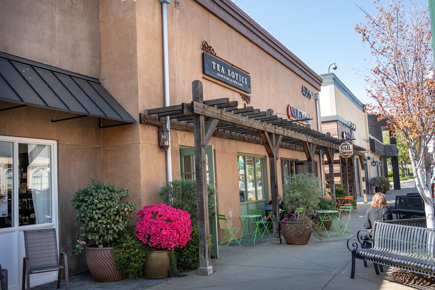 More Photos Of 4315-4363 Town Center Blvd, El Dorado Hills Unknown For Lease