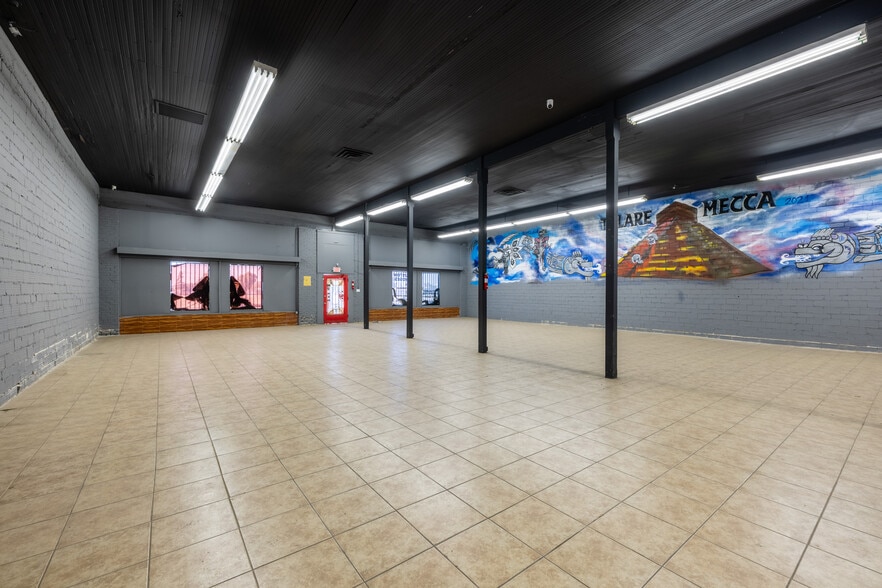 More Photos Of 460 S K St, Tulare Freestanding For Sale