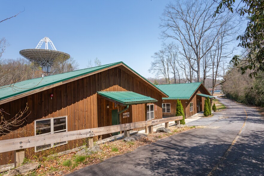 More Photos Of 1 Pari Dr, Rosman Specialty For Sale