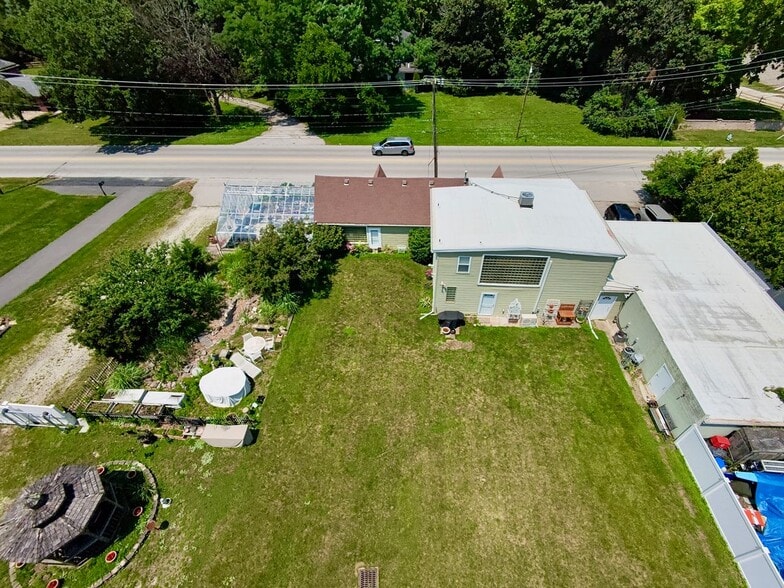 More Photos Of 1241 Dixie Hwy, Rossford Garden Center For Sale