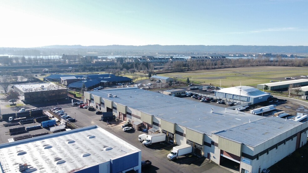 More Photos Of 2300 E 1st St, Vancouver Warehouse For Lease