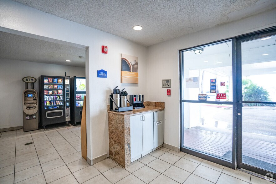 More Photos Of 6301 Interstate 37, Corpus Christi Hospitality For Sale