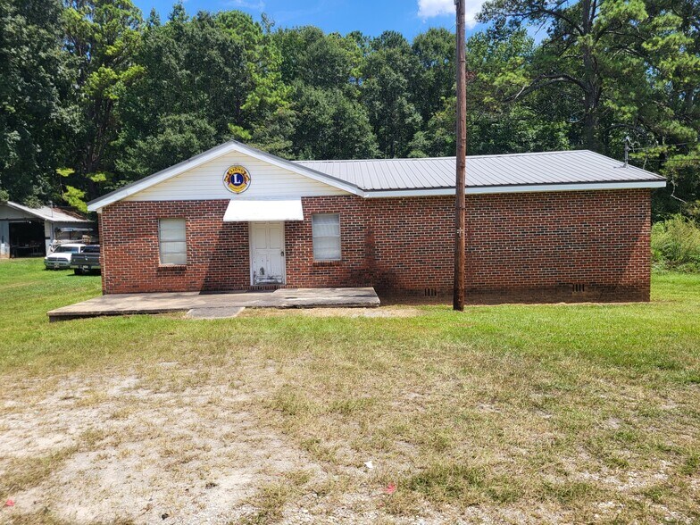Primary Photo Of 2123 S Phillips Rd, Lanett Flex For Sale