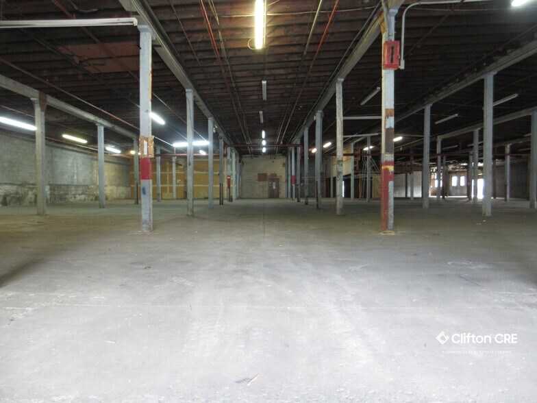 More Photos Of 185 Van Winkle Ave, Hawthorne Warehouse For Lease