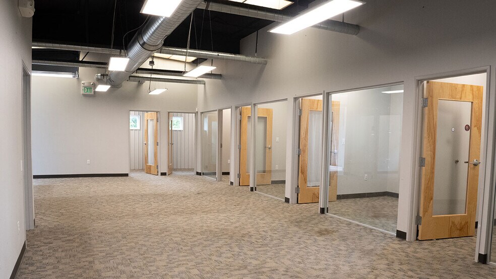 More Photos Of 2639 Spruce St, Boulder Office For Sale