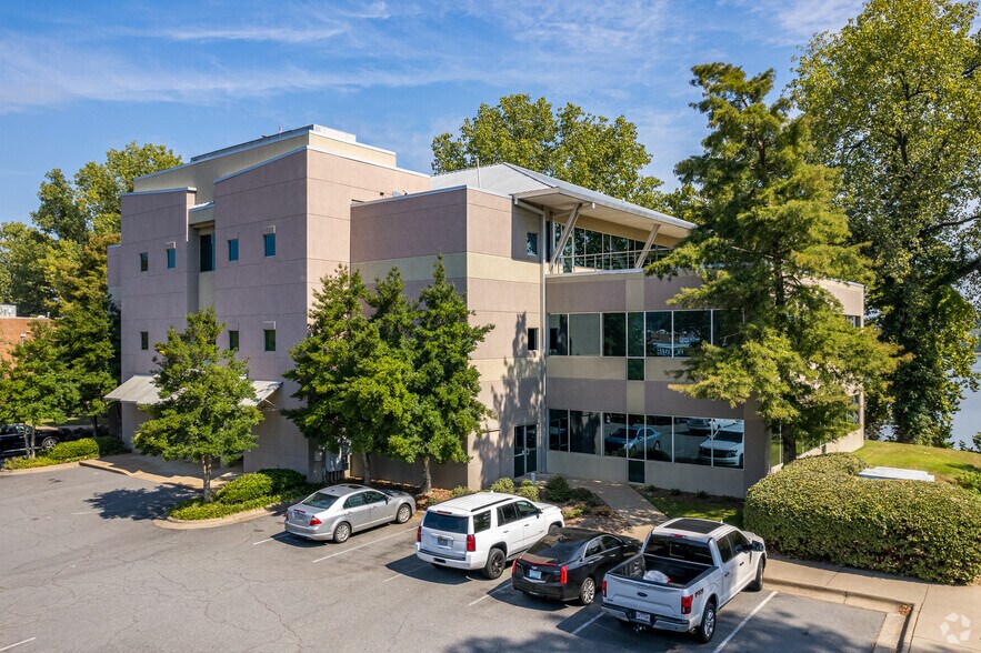 Primary Photo Of 2222 Cottondale Ln, Little Rock Office For Lease