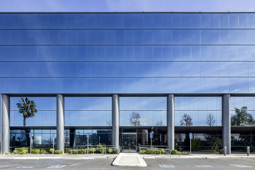 More Photos Of 1515 E Orangewood Ave, Anaheim Office For Sale