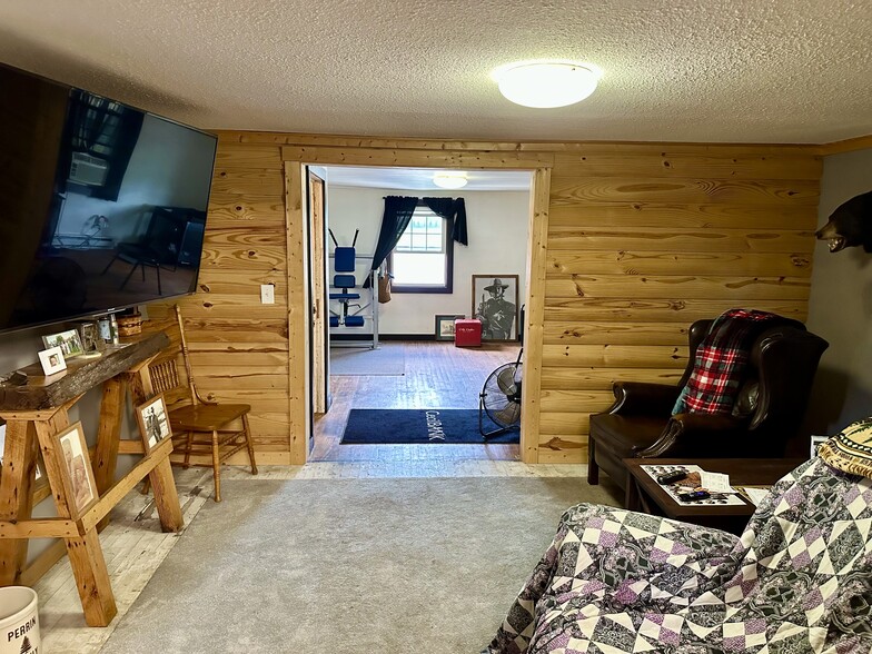 More Photos Of 372 Conowingo Rd, Conowingo Freestanding For Sale