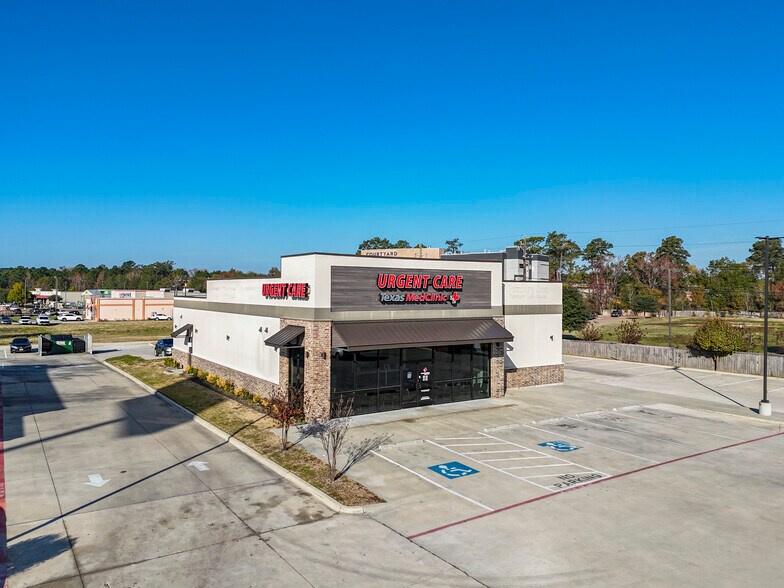 More Photos Of 2132 S 1st St, Lufkin Freestanding For Sale
