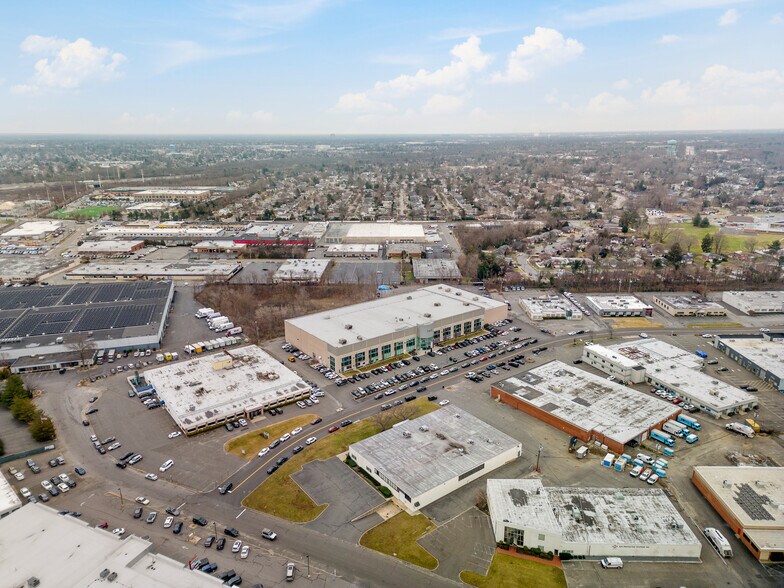 More Photos Of 170 Eileen Way, Syosset Flex For Lease