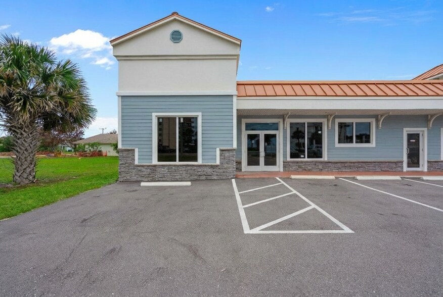 More Photos Of 1324 Highway A1A, Satellite Beach Freestanding For Sale