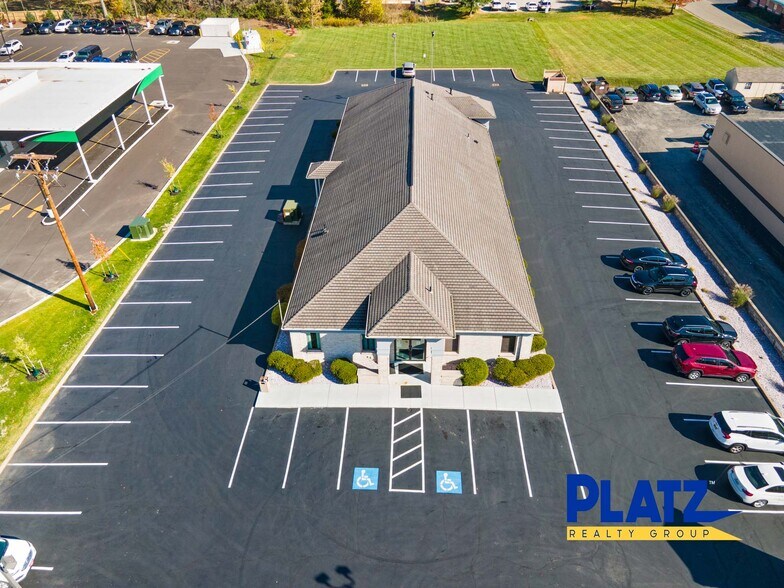 More Photos Of 8261 Market St, Youngstown Medical For Sale