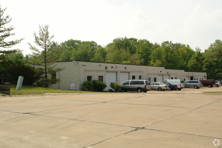 More Photos Of 26700 Renaissance Pky, Warrensville Heights Manufacturing For Lease