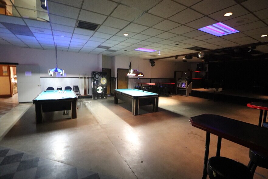 More Photos Of 2425 Oak St, Baker City Restaurant For Sale