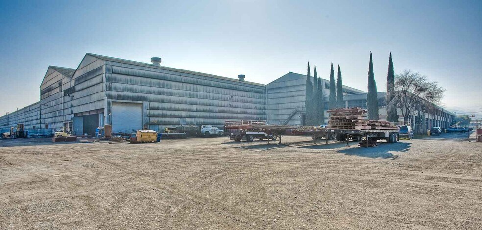 More Photos Of 1101-1501 Loveridge Rd, Pittsburg Unknown For Lease