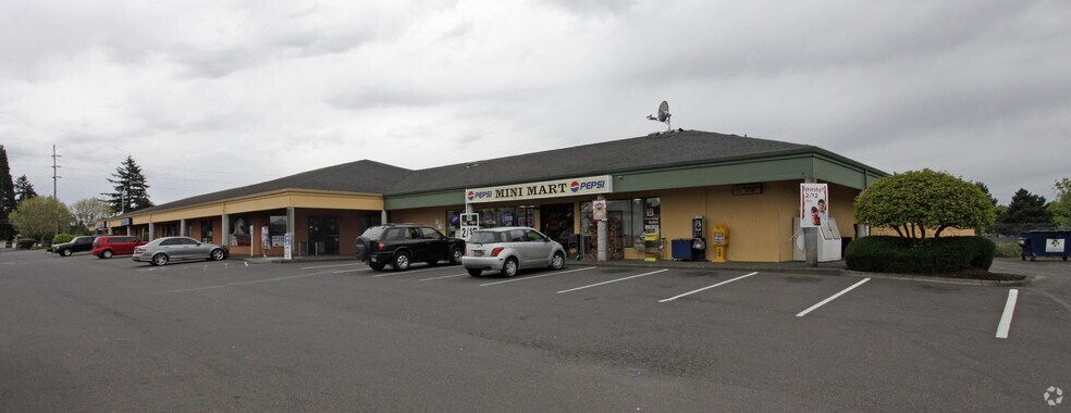 More Photos Of 516-521 SE Chkalov Dr, Vancouver Unknown For Lease