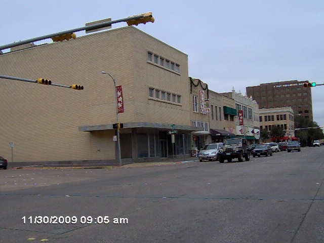 More Photos Of 226 Pine St, Abilene Storefront Retail Office For Sale