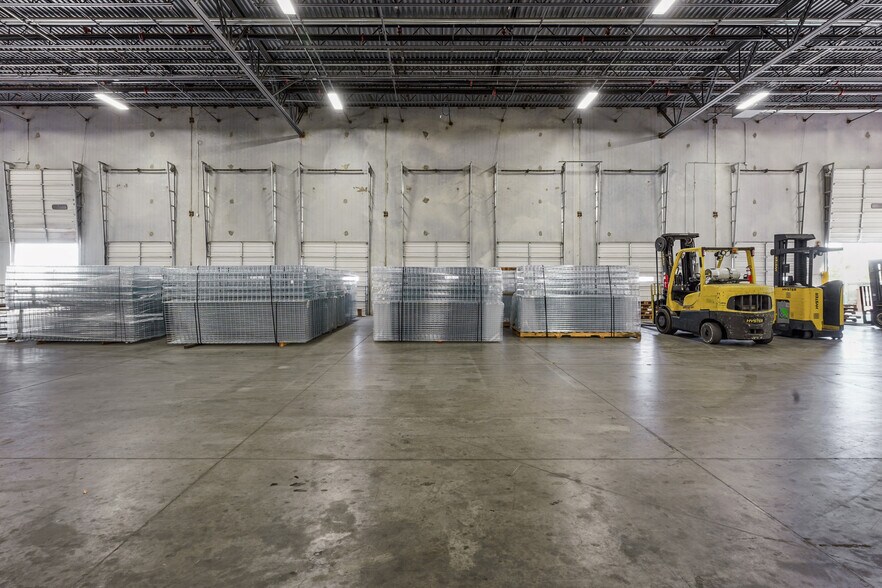 More Photos Of 2251 Picadilly Dr, Austin Warehouse For Lease