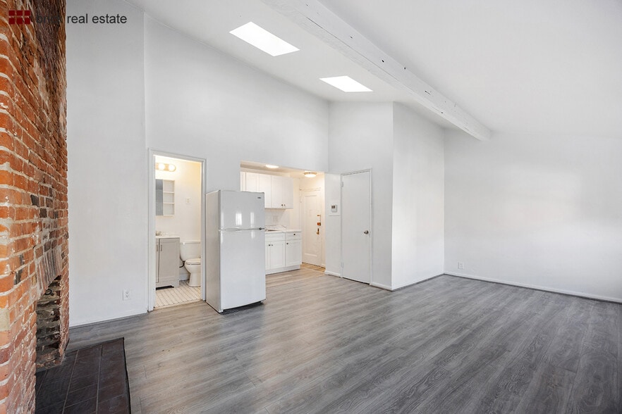 More Photos Of 65 Atlantic Ave, Brooklyn Apartments For Sale