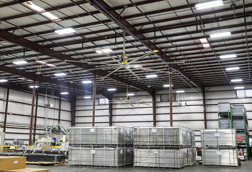 More Photos Of 265 Castleberry Industrial Dr, Cumming Warehouse For Lease