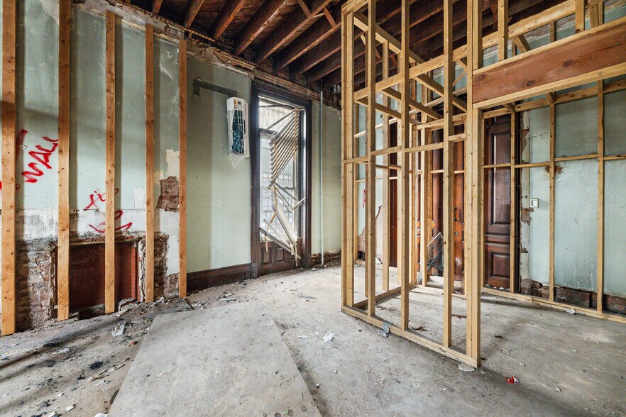 More Photos Of 67-69 Lincoln Park, Newark Apartments For Sale