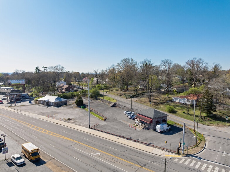 More Photos Of 3900 Ringgold Rd, Chattanooga Freestanding For Sale