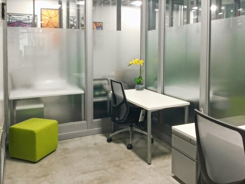 More Photos Of 3031 Tisch Way, San Jose Coworking Space