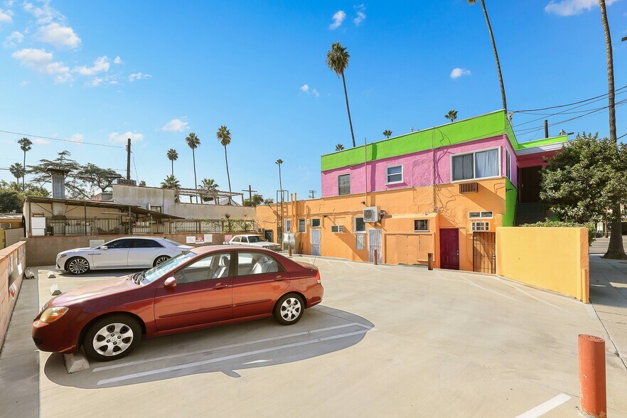 More Photos Of 4970 Eagle Rock Blvd, Los Angeles Freestanding For Sale