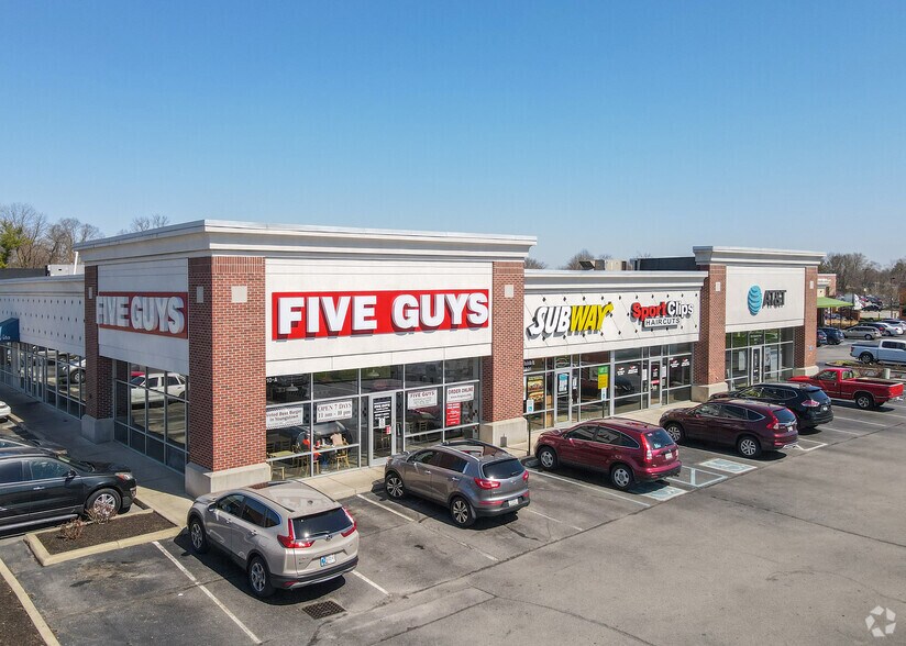 Primary Photo Of 9210 Rockville Rd, Indianapolis Storefront For Lease