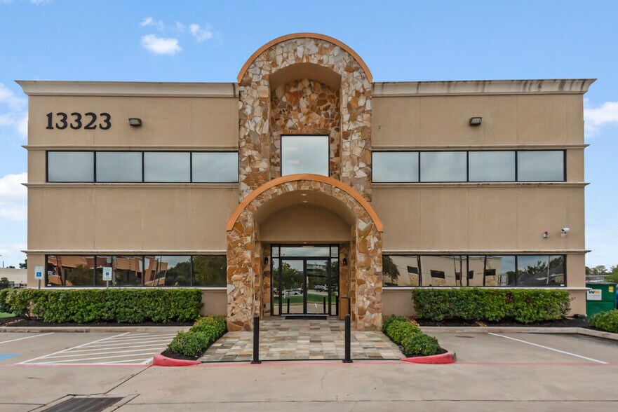 Primary Photo Of 13323 Dotson Rd, Houston Medical For Lease