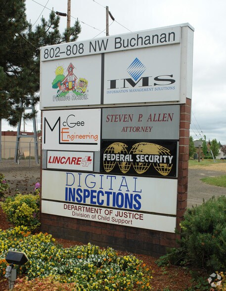 More Photos Of 808 NW Buchanan Ave, Corvallis Office For Sale