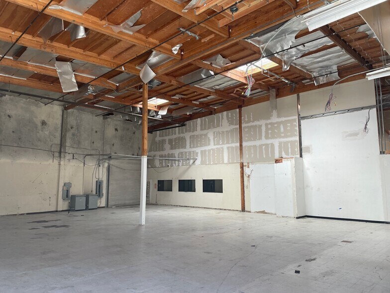 More Photos Of 3 Whatney, Irvine Research And Development For Sale