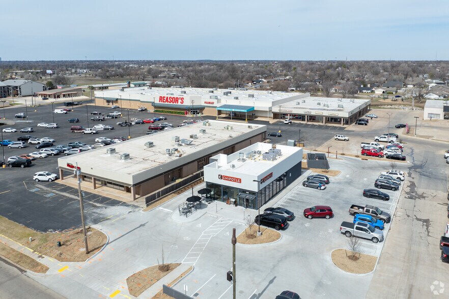 More Photos Of 11051 41st st, Tulsa Fast Food For Sale