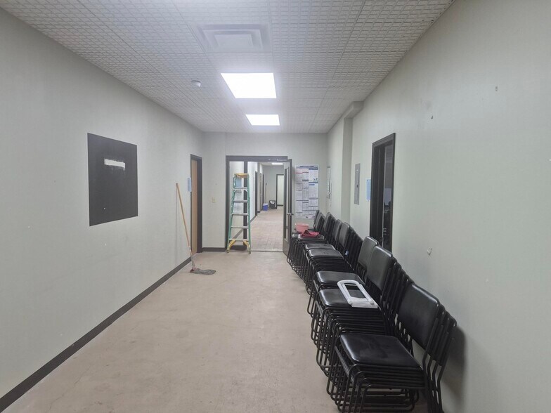 More Photos Of 2363 Broadway St, Buffalo Warehouse For Sale