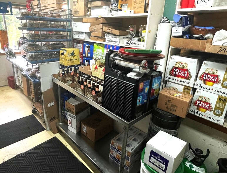 More Photos Of 71 Spring St, Eureka Springs Restaurant For Sale