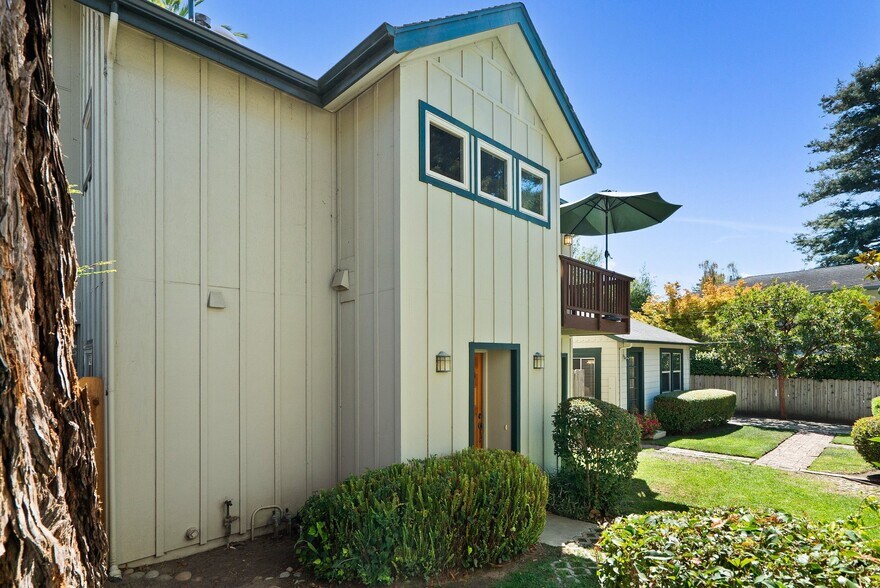 More Photos Of 518 Capitola Ave, Capitola Multifamily For Sale