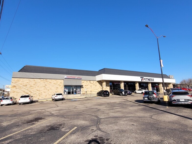 Primary Photo Of 2327 S 57th St, Temple Storefront For Lease