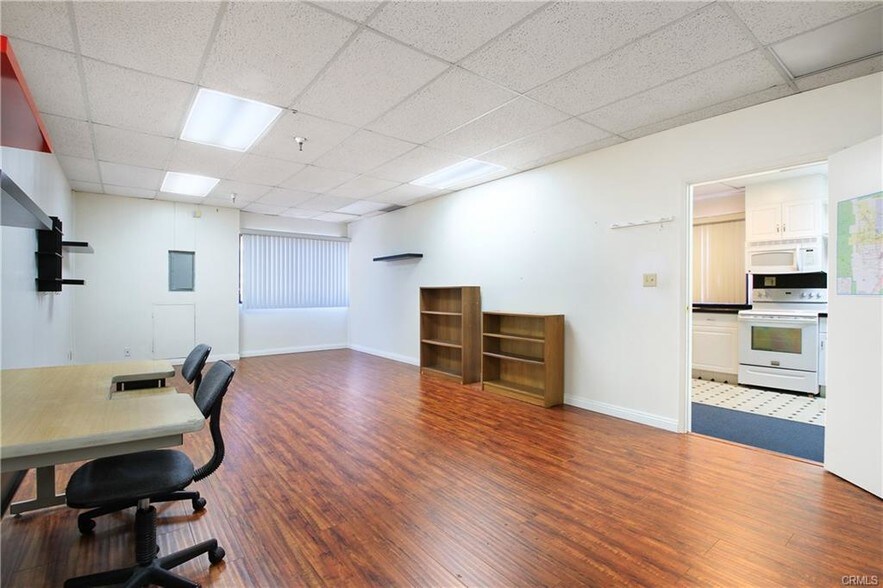 More Photos Of 1455 Monterey Pass Rd, Monterey Park Office Residential For Lease