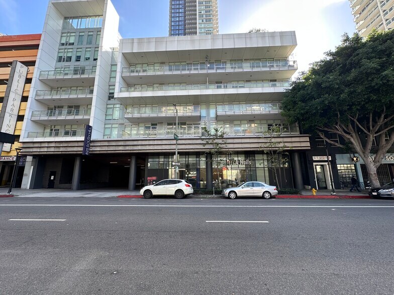 More Photos Of 825 S Hill St, Los Angeles Apartments For Lease