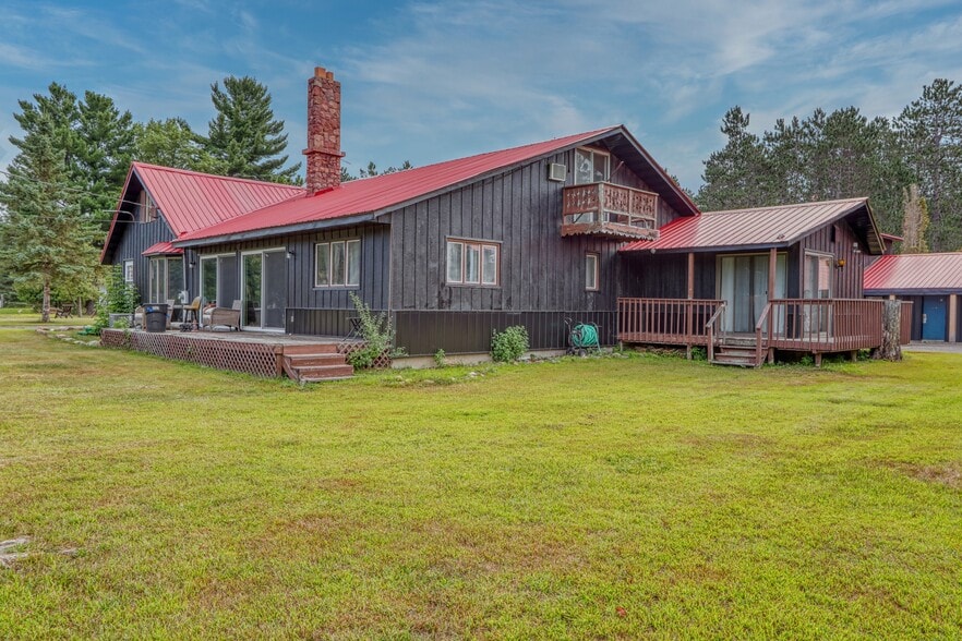 More Photos Of 9966 N State Road 27, Hayward Hotel For Sale