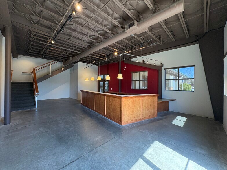 More Photos Of 178 Suburban Rd, San Luis Obispo Warehouse For Lease