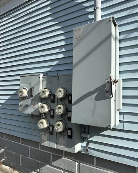 More Photos Of 41 Yale Ave, Providence Apartments For Sale