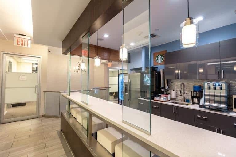 More Photos Of 315 Madison Ave, New York Office For Lease