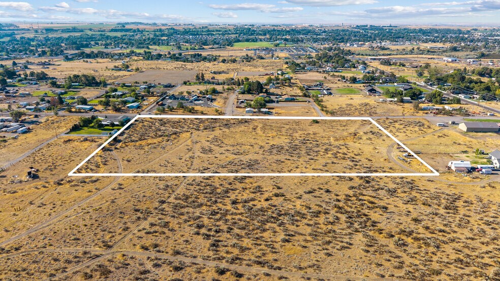 More Photos Of 1940 NE 10th St, Hermiston Land For Sale
